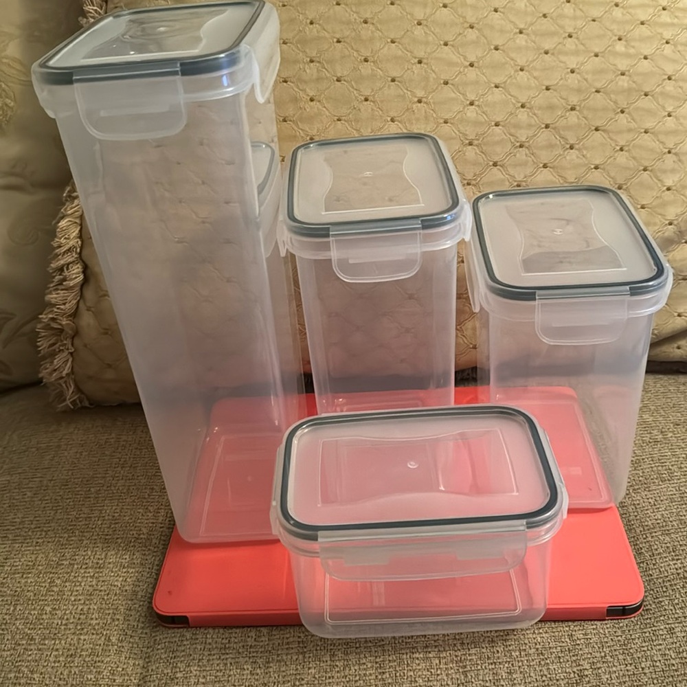 Storage containers with lids.